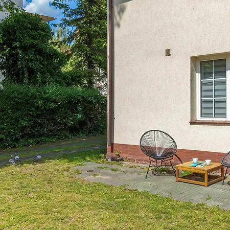 Lana 6 Bedrooms With Parking And Terrace Near The In By Renters *