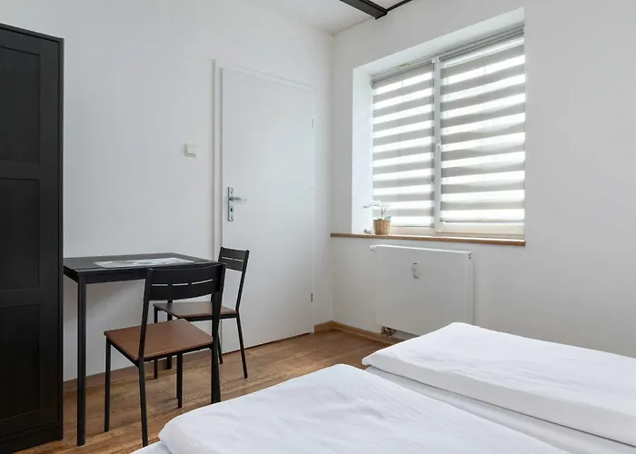 Ferienhaus Lana 6 Bedrooms With Parking And Terrace Near The In By Renters