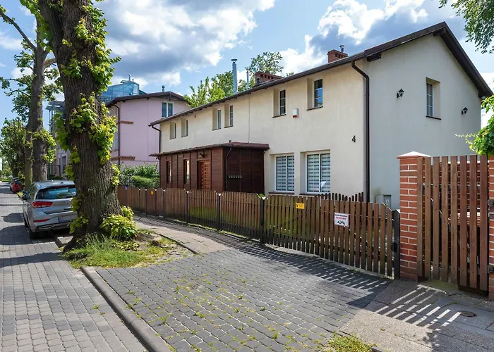 Lana 6 Bedrooms With Parking And Terrace Near The In By Renters Ferienhaus *