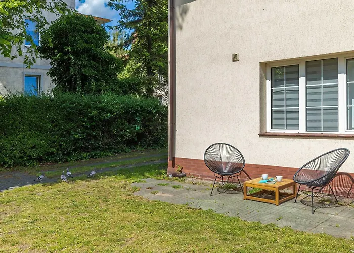 Lana 6 Bedrooms With Parking And Terrace Near The In By Renters *