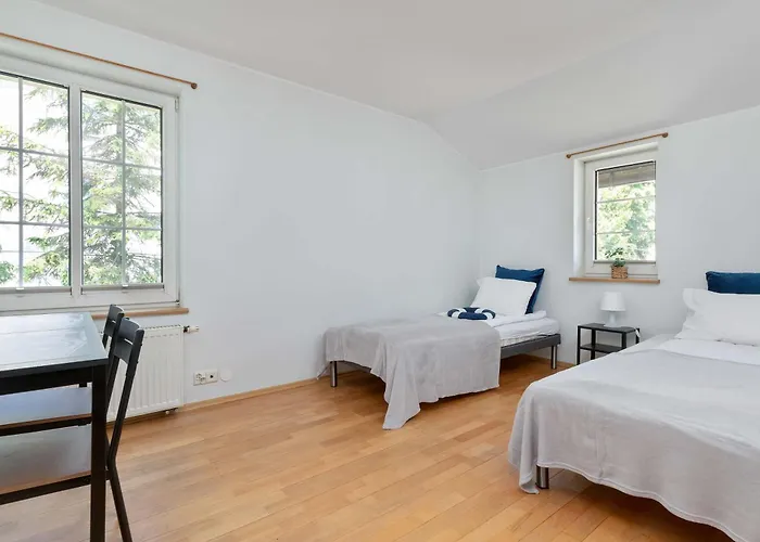 Lana 6 Bedrooms With Parking And Terrace Near The In By Renters Ferienhaus Zoppot
