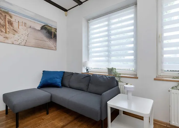 Ferienhaus Lana 6 Bedrooms With Parking And Terrace Near The In By Renters *