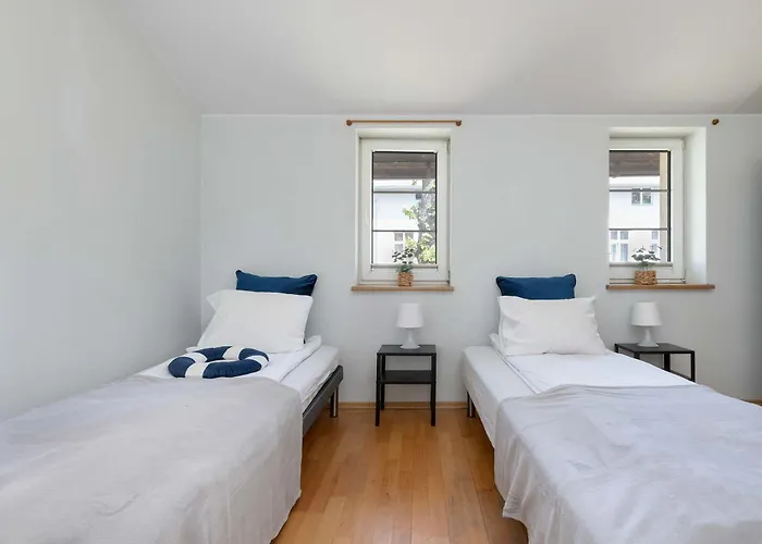 Lana 6 Bedrooms With Parking And Terrace Near The In By Renters * Zoppot